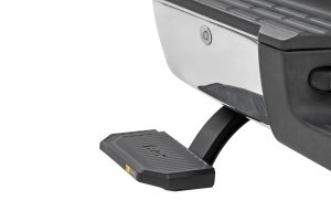 GMC 2500HD Retractable Bed Step - Rough Country - Manual Pull - '11-'14